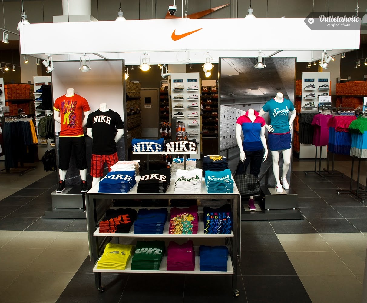 nike outlet the pike